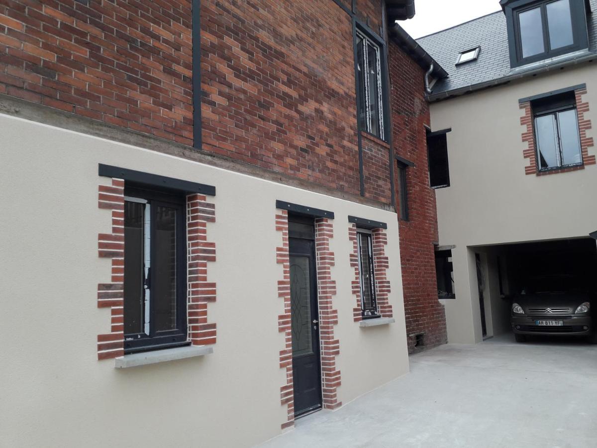 Charmes En Ville Le Charme Authentique Montluçon Екстериор снимка